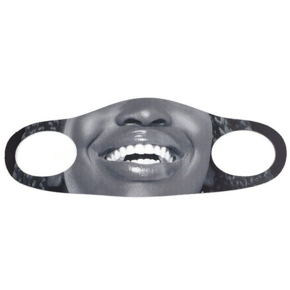 Fashion reusable, breathable soft cloth face mask. The printed face smiling! - Picture 2 of 3